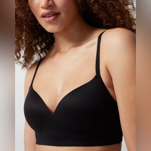 Soma Enbliss Wireless T Shirt Bras 34B Beige Nude Black 34B VGUC